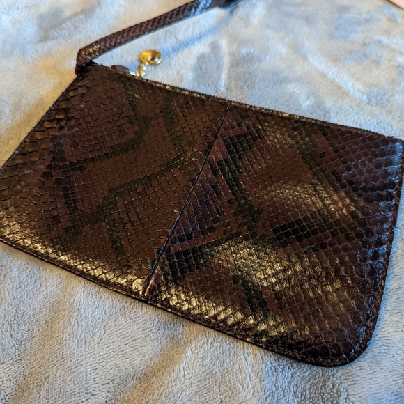 VINTAGE Gucci Python Tote - Picture 4 of 10